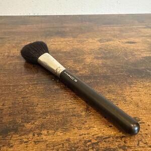 MAC 150 Large Powder Brush Original Natural Hair • Vintage / Discontinued • Used